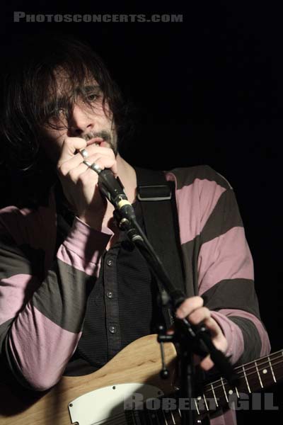 THE AGENCY - 2010-01-05 - PARIS - Espace B - 